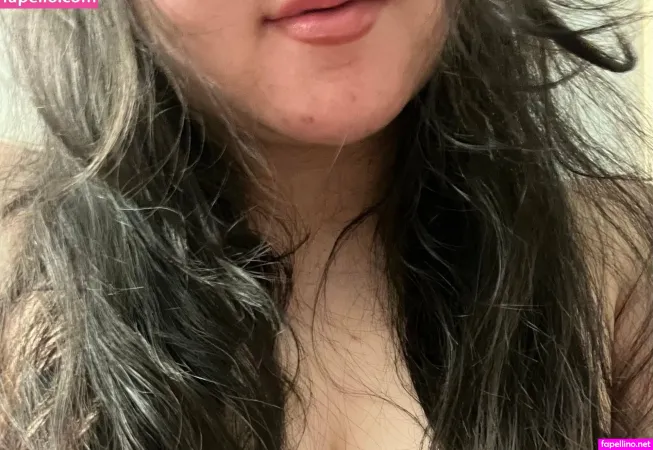 Bustyasiancurves Main Profile Photo