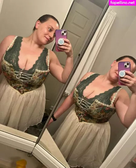 Bustybae95 OnlyFans Thumbnail #Xi0Dq9tYdX