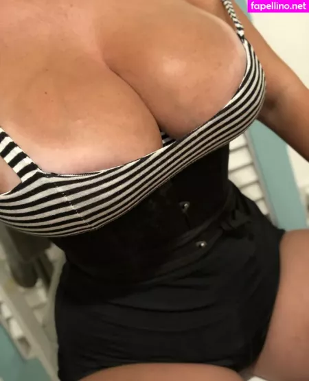 Bustybeerbabe OnlyFans Thumbnail #0g0Kei3UJR