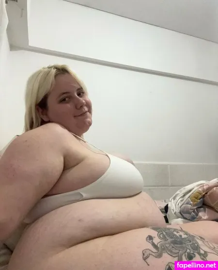 Bustyblondibabby OnlyFans Thumbnail #33rlZz6KDo