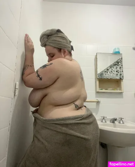 Bustyblondibabby OnlyFans Thumbnail #mV9fKT40Od