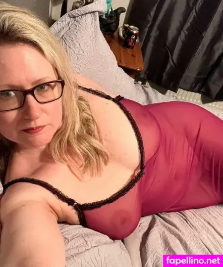 Bustyblondmombshell OnlyFans Thumbnail #CACoRKmGm1