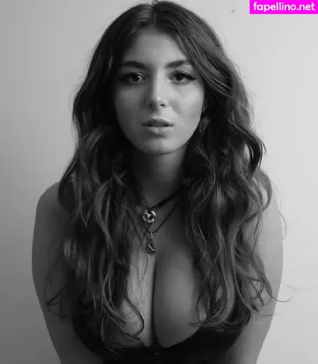 Bustybri OnlyFans Thumbnail #Bk6xwmF6C1