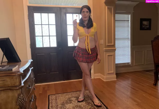 Bustybrooke1 OnlyFans Thumbnail #EvPxpGIi0f