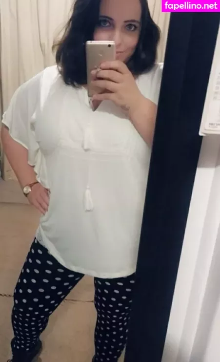 Bustychelly OnlyFans Thumbnail #uJX2qBvglP