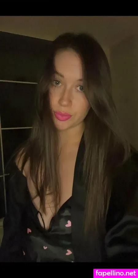 Bustyfitbrunettexo OnlyFans Thumbnail #aWJossLBVi