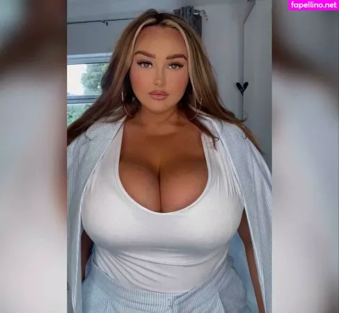 Bustyholly OnlyFans Thumbnail #cF6G3OUdXs