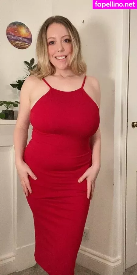 Bustylily OnlyFans Thumbnail #Tg1d7C7erz