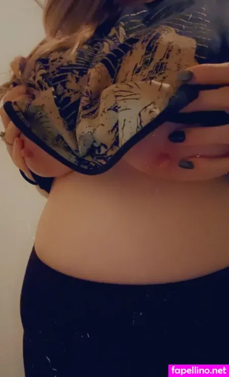Bustylustybrat OnlyFans Thumbnail #8s4DNxaEAb