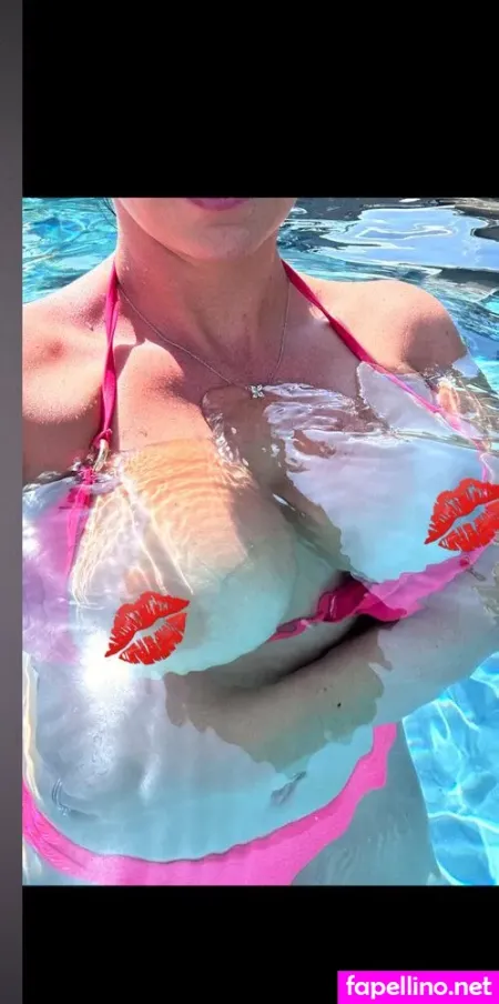 Bustylustybrunette OnlyFans Thumbnail #gId3RqYplG
