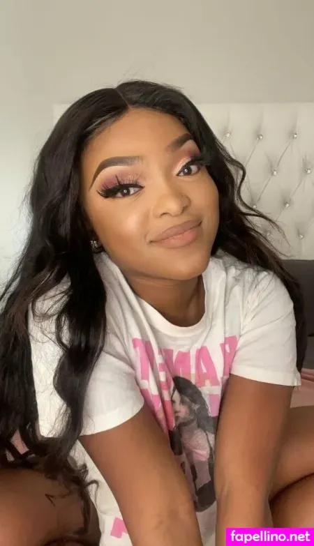 Bustylwa OnlyFans Thumbnail #uJUd6pXMfX