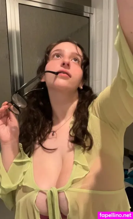 Bustymor N OnlyFans Thumbnail #H0cMbtJ5T0