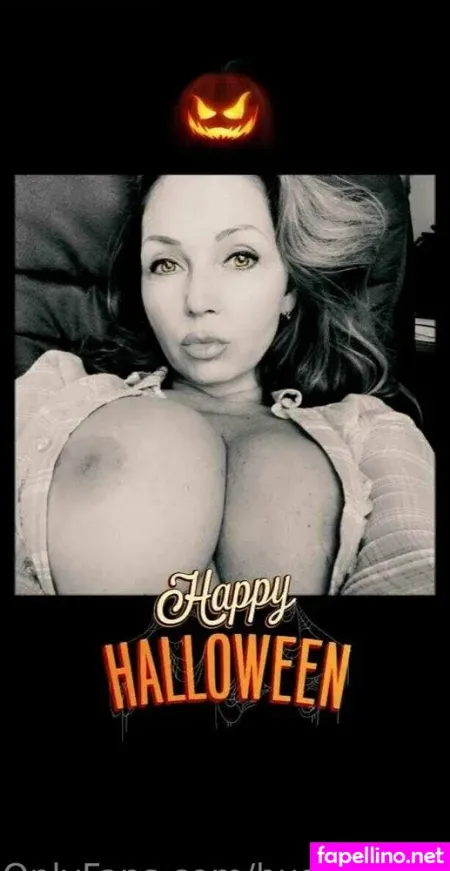 Bustynataschafree OnlyFans Thumbnail #G4Vm4kZi4h