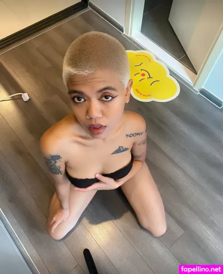 Bustynina OnlyFans Thumbnail #t12V1RuTDV