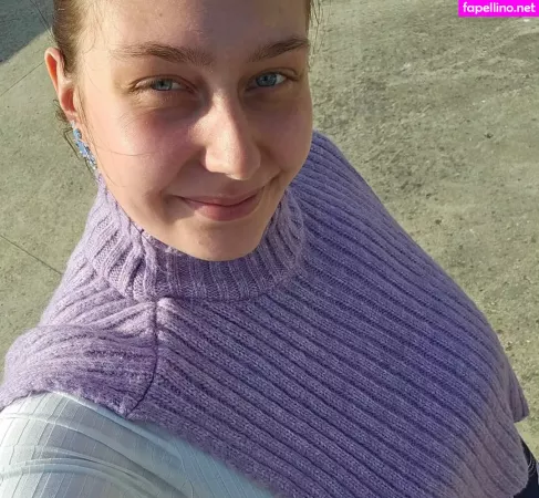 Bustyolive OnlyFans Thumbnail #0jrY1An5Xi