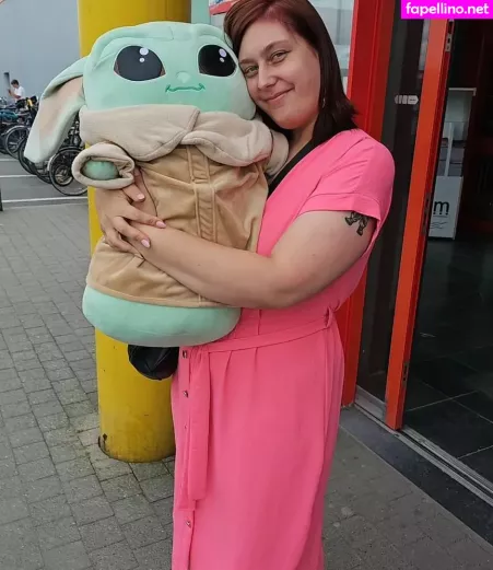 Bustyolive OnlyFans Thumbnail #Hw3Au4VmNl