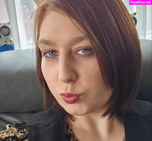 Bustyolive OnlyFans Thumbnail #nF1s0eQ9XW