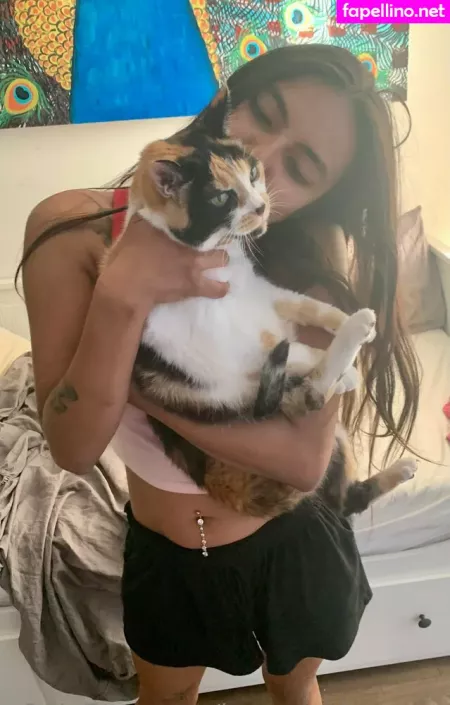 Bustypetitemyra OnlyFans Thumbnail #ih4r7yRVXl