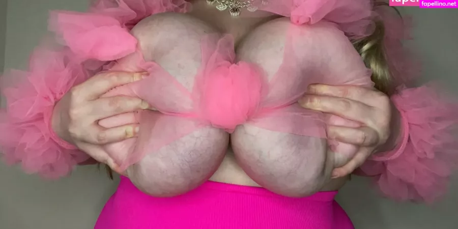 Bustyqueen32m Free OnlyFans Thumbnail #MdBOGrMEXP