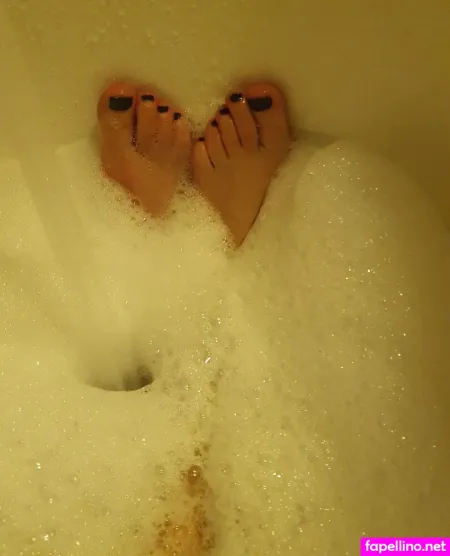 Bustyredonyx OnlyFans Thumbnail #t3ltQi8jH2