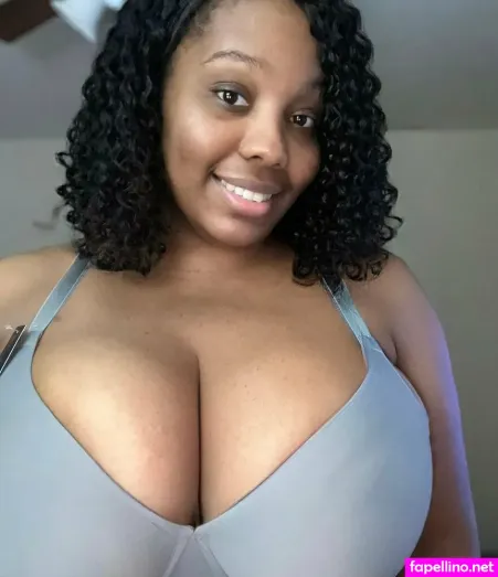 Bustysapphire34 OnlyFans Thumbnail #YZnJk0ehfa