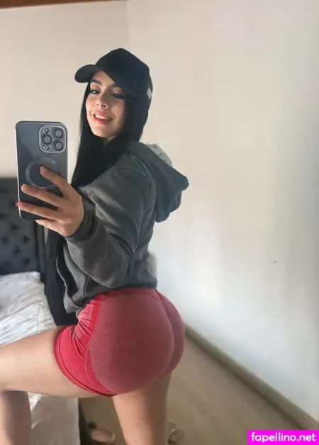 Bustysofia OnlyFans Thumbnail #8KsDfNdXyh