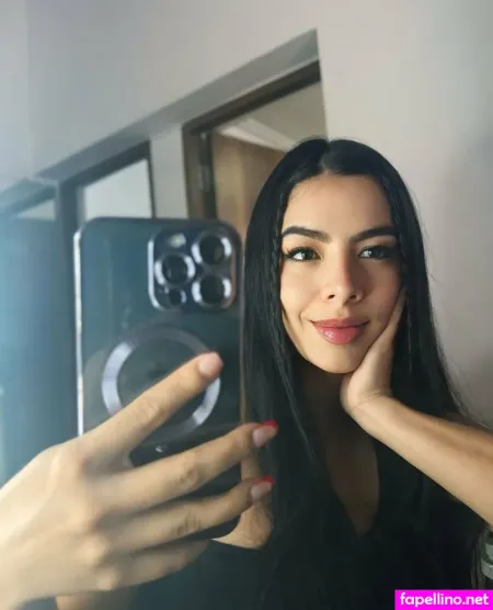 Bustysofia OnlyFans Thumbnail #KYBELZlSov