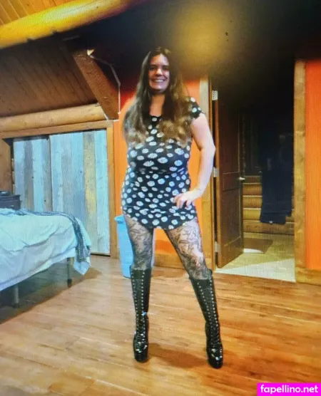 Bustystclaire898free OnlyFans Thumbnail #dKsfEwtfyt