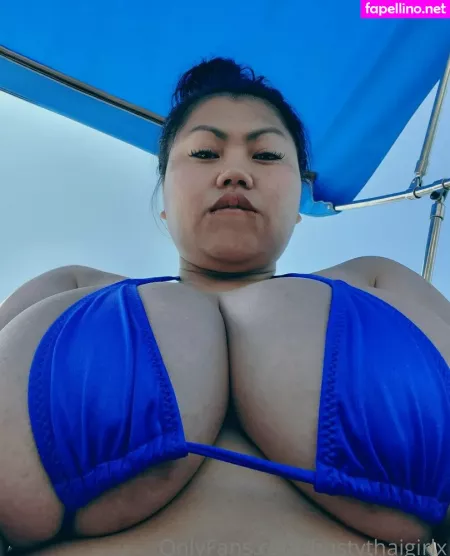 Bustythaigirlx OnlyFans Thumbnail #3YunftWKaz