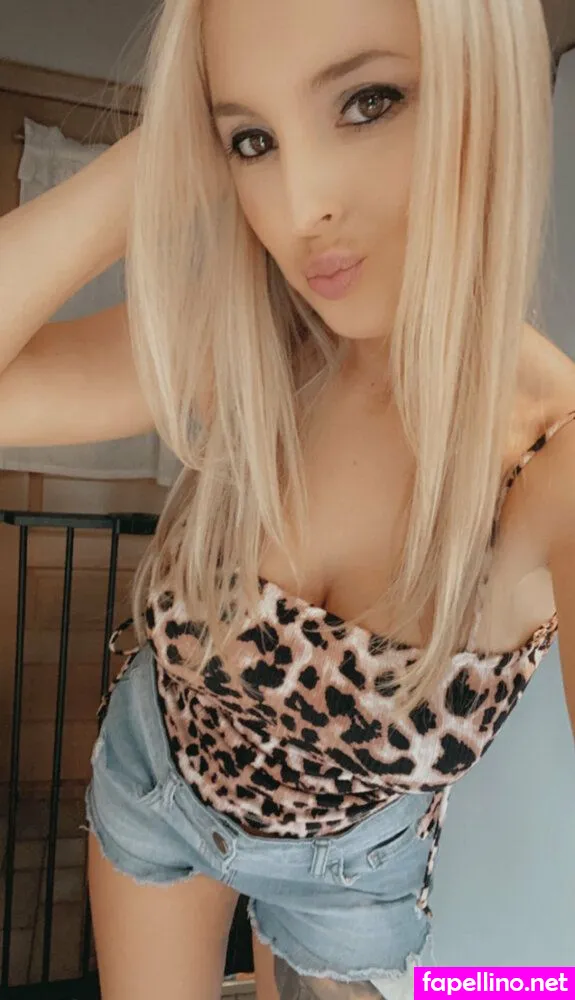 bustyveronica2 Nude Leaked OnlyFans Photo #7klfM1eFlW