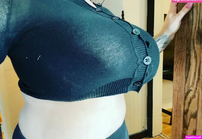 Bustyvicky OnlyFans Thumbnail #8tzxzsb15g