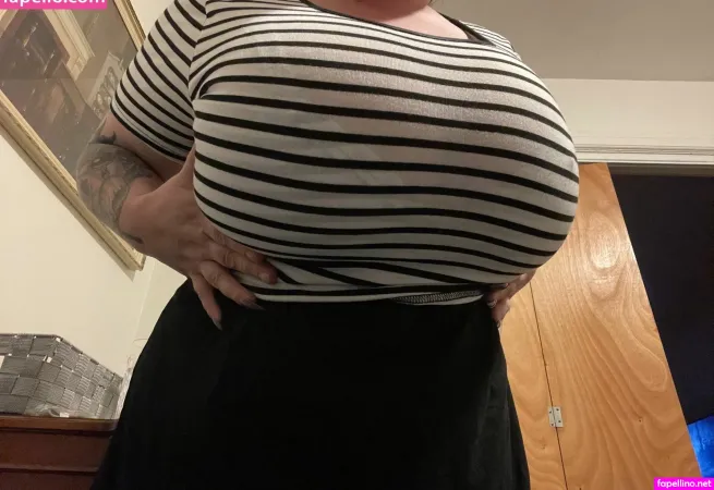 Bustyvicky OnlyFans Thumbnail #tPeCb50cHM