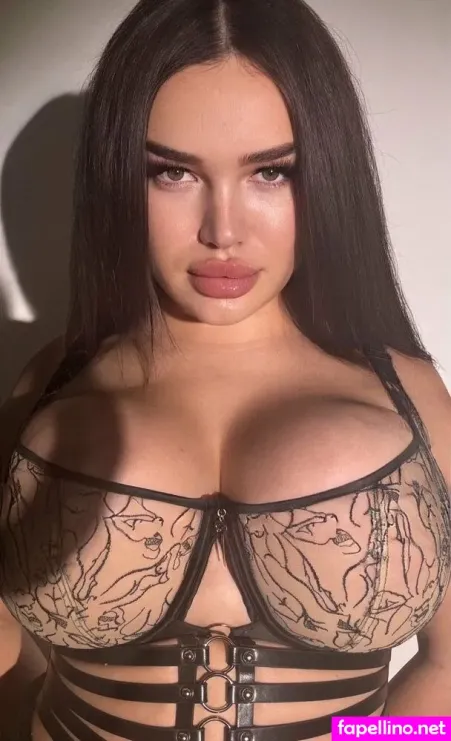 Bustyy Bella OnlyFans Thumbnail #k5Ar696344