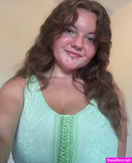 Bustyybabe69 OnlyFans Thumbnail #bEsj8HdcyV