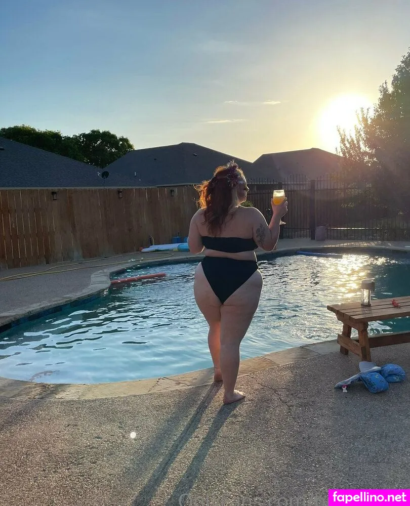 bustyybriii, its_babybriii Nude Leaked OnlyFans Photo #9HOdjDGuRk