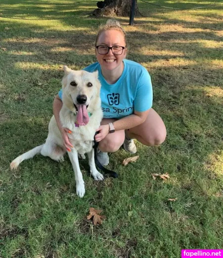 Bustyybriiix OnlyFans Thumbnail #1NoC1l5HRv