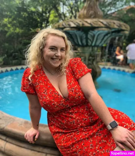 Bustyybriiix OnlyFans Thumbnail #9OYNgwg2Ef