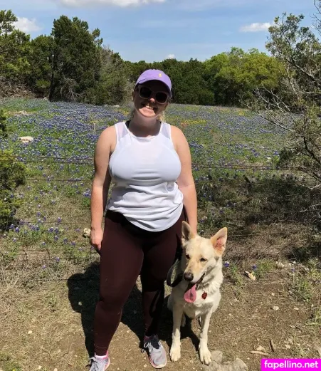 Bustyybriiix OnlyFans Thumbnail #IikbFlPD8y