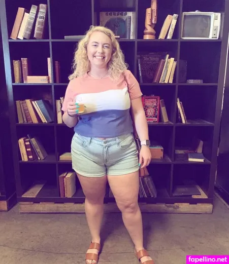 Bustyybriiix OnlyFans Thumbnail #LDVcw3ahn9