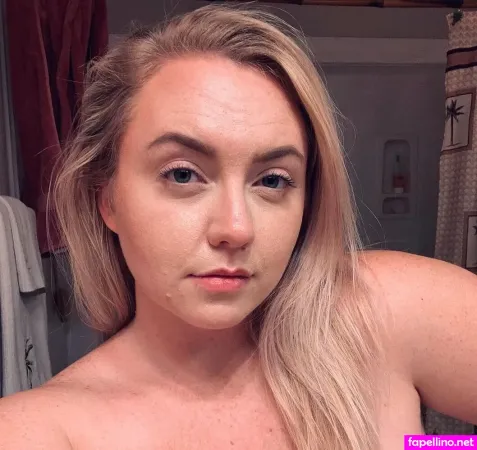 Bustyybriiix OnlyFans Thumbnail #cHNxra8hG3