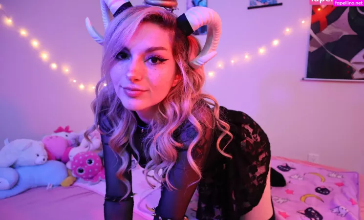 Busy B Asmr OnlyFans Thumbnail #27KrnAtb7B