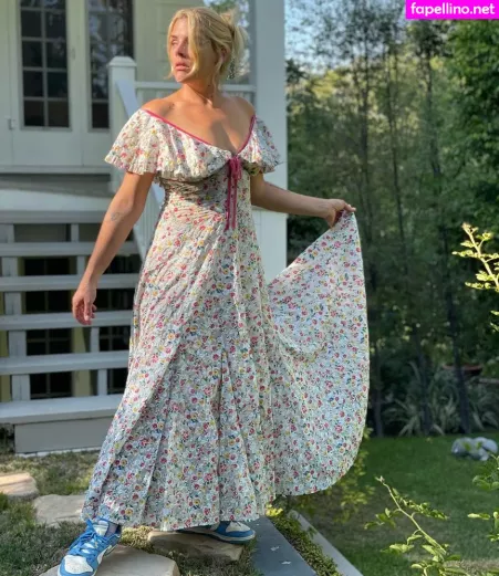 Busy Philipps OnlyFans Thumbnail #UosVJI43op