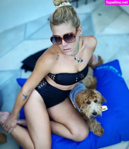 Busy Philipps OnlyFans Thumbnail #jFeIhM0Xid