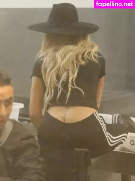 Buttcracks OnlyFans Thumbnail #UoTgqUdROu