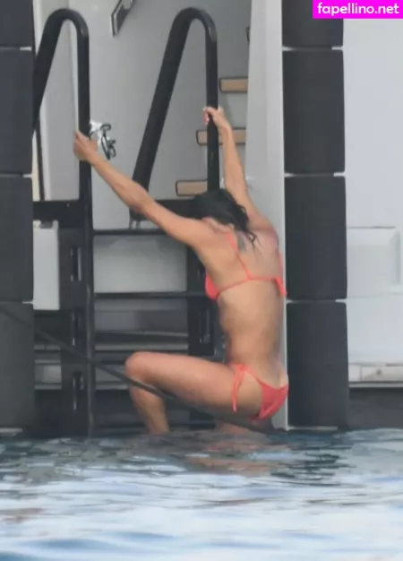 Buttcracks OnlyFans Thumbnail #nJG9WgMk2t