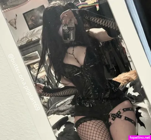 Butter On A Poptart69 OnlyFans Thumbnail #QmhabV8EWC