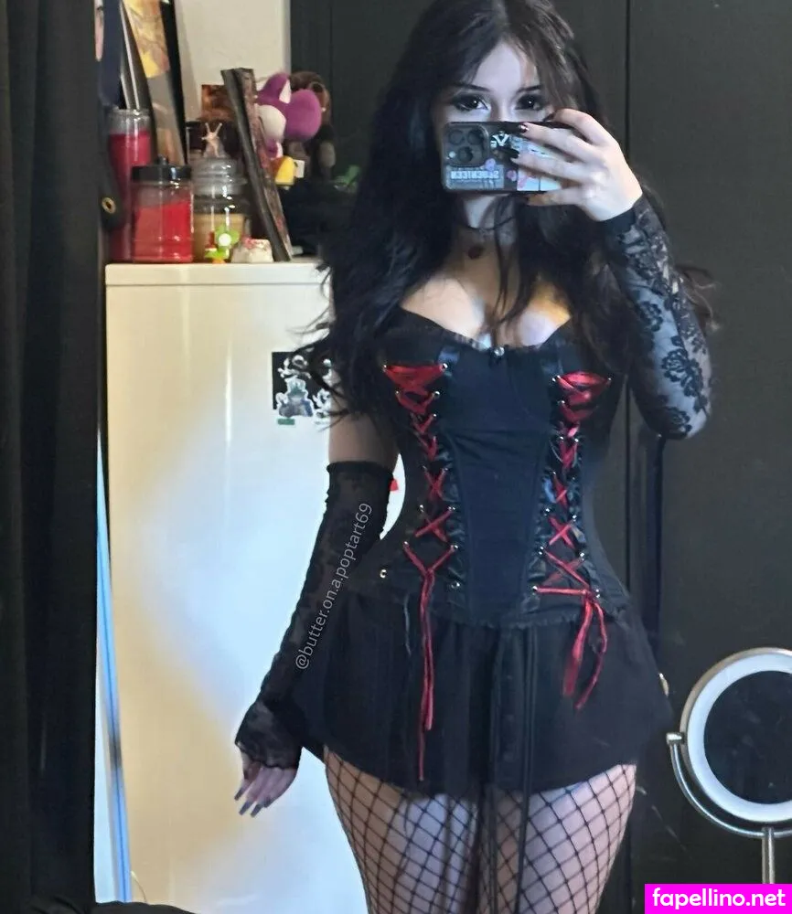 Mia Rose, butter.on.a.poptart69 Nude Leaked OnlyFans Photo #TDVOnBjtpV