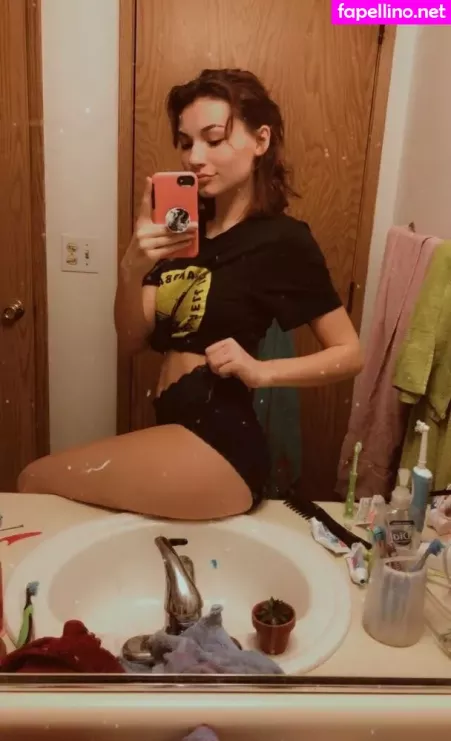 Buttercupdaddy666 OnlyFans Thumbnail #0FsLi7Jv9k