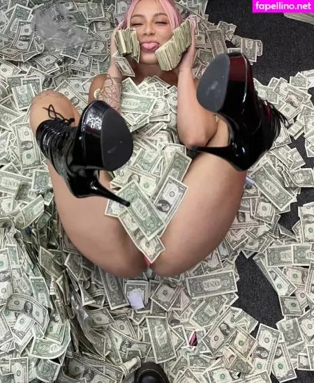 Butterflybbyx OnlyFans Thumbnail #QDzaBXmdtj