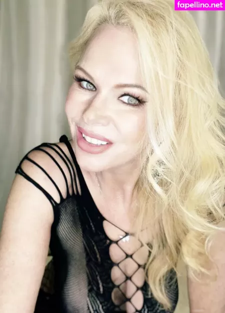 Butterflyshelbz OnlyFans Thumbnail #ic2eENdtGs